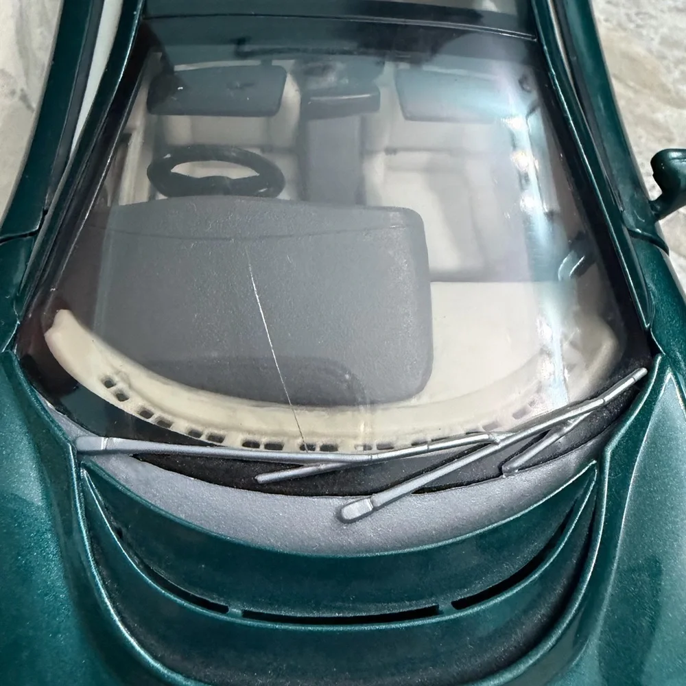 Dark Green Jaguar XJ220 Diecast Car Rare!